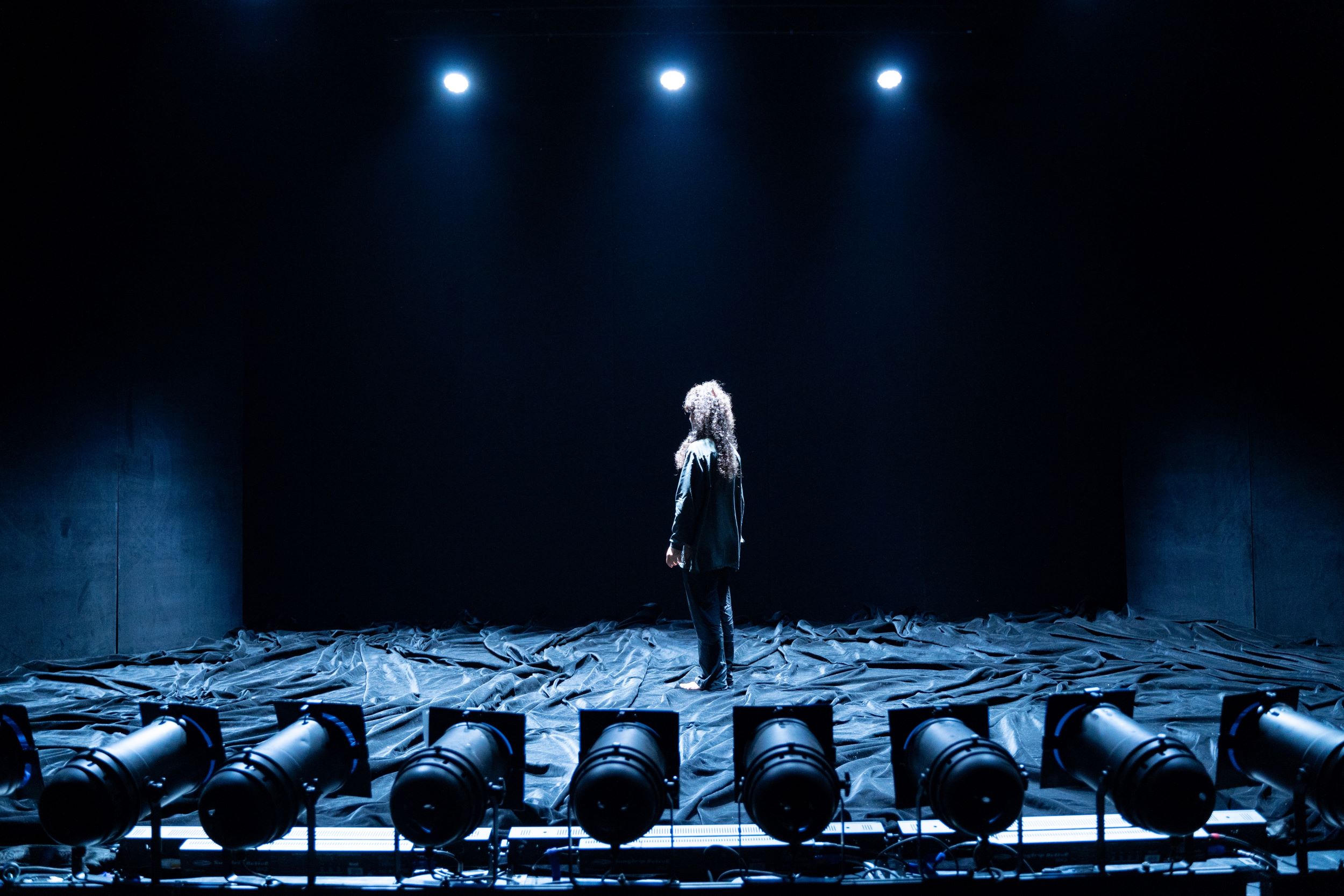 Nastaran Razawi Khorasani & Theater Rotterdam: This is not a dance